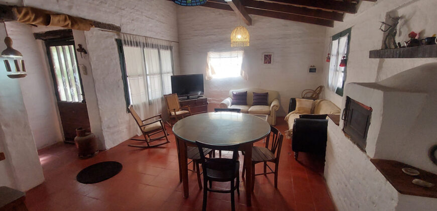 CASA CON CUATRO DORMITORIOS+DEPARTAMENTO-PLENO CENTRO