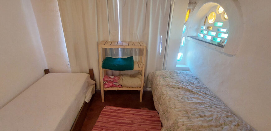 CASA CON CUATRO DORMITORIOS+DEPARTAMENTO-PLENO CENTRO