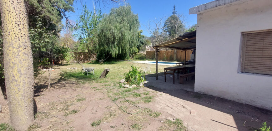 CASA CON CUATRO DORMITORIOS+DEPARTAMENTO-PLENO CENTRO