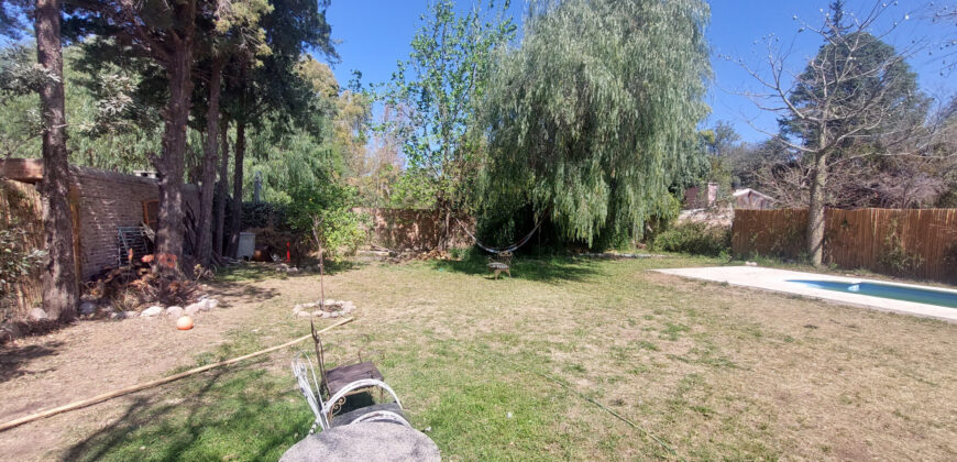 CASA CON CUATRO DORMITORIOS+DEPARTAMENTO-PLENO CENTRO