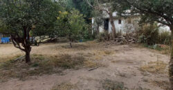 CASA DE DOS DORMITORIOS – LOTE EN ESQUINA – CENTRO