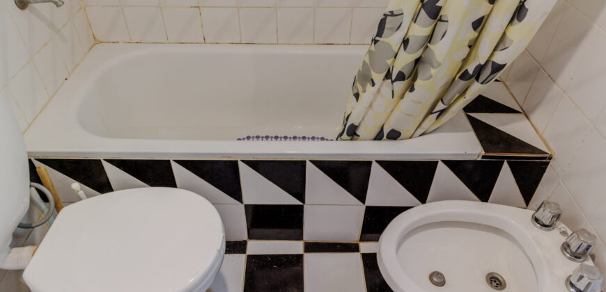 CASA CON DEPARTAMENTO PLENO CENTRO