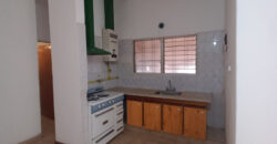 CASA A DOS CUADRAS DEL RIO- UN DORMITORIO