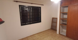 CASA A DOS CUADRAS DEL RIO- UN DORMITORIO