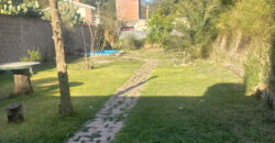 CASA A DOS CUADRAS DEL RIO- UN DORMITORIO