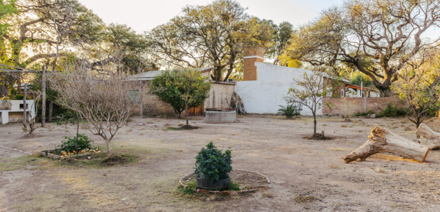 LOTE CON CONSTRUCCION EN PLENO CENTRO DE SAN MARCOS- OPORTUNIDAD