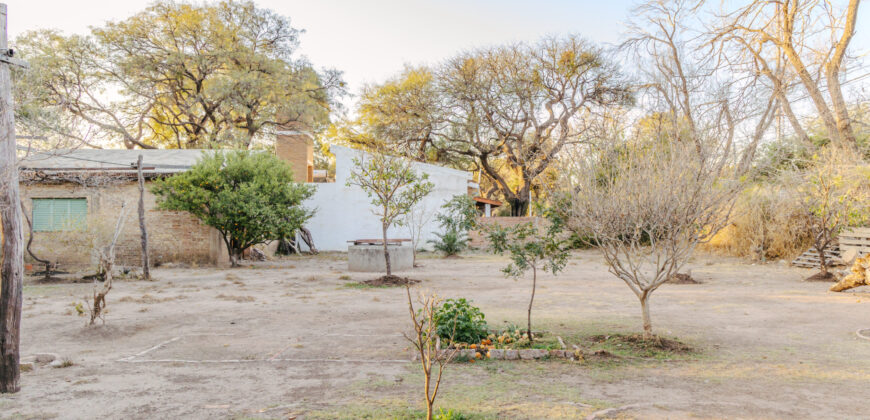 LOTE CON CONSTRUCCION EN PLENO CENTRO DE SAN MARCOS- OPORTUNIDAD
