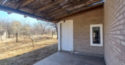 CASA DE DOS DORMITORIOS EN LOS SAUCES