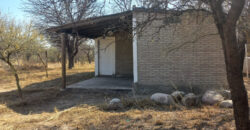 CASA DE DOS DORMITORIOS EN LOS SAUCES