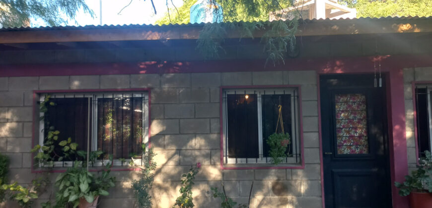 AMPLIA CASA+DOS DEPARTAMENTOS+DOS MONOAMBIENTES