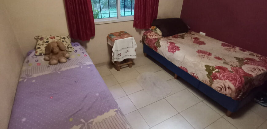 AMPLIA CASA+DOS DEPARTAMENTOS+DOS MONOAMBIENTES