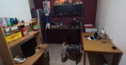 AMPLIA CASA+DOS DEPARTAMENTOS+DOS MONOAMBIENTES