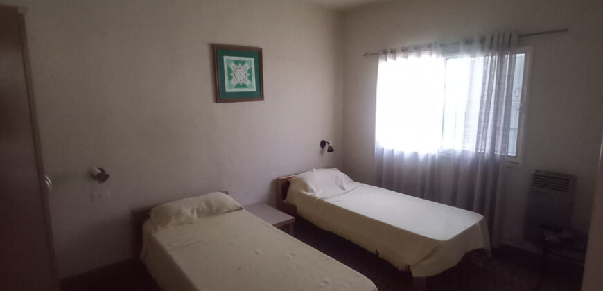 SE VENDE AMPLIA HOSTERIA Y CABAÑAS CON PILETA