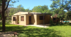 SE VENDE AMPLIA HOSTERIA Y CABAÑAS CON PILETA