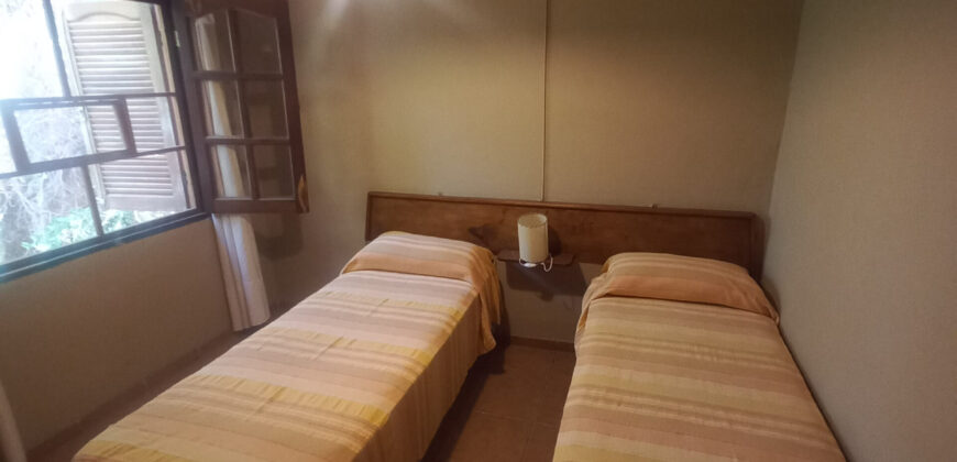 SE VENDE AMPLIA HOSTERIA Y CABAÑAS CON PILETA