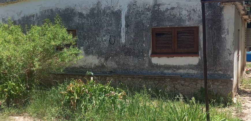 PROPIEDAD DE DOS DORMITORIOS A 500m2 DEL CENTRO