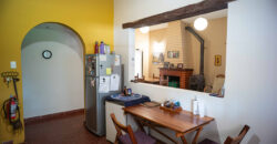 HERMOSA CASA DE TRES DORMITORIOS + DEPARTAMENTO- IDEAL PARA EMPRENDIMIENTO TURISTICO