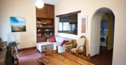 HERMOSA CASA DE TRES DORMITORIOS + DEPARTAMENTO- IDEAL PARA EMPRENDIMIENTO TURISTICO