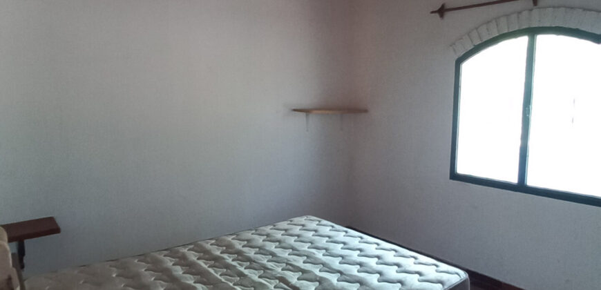 SE VENDE CASA + DOS CABAÑAS – LUGAR TRANQUILO!