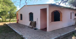 SE VENDE CASA + DOS CABAÑAS – LUGAR TRANQUILO!