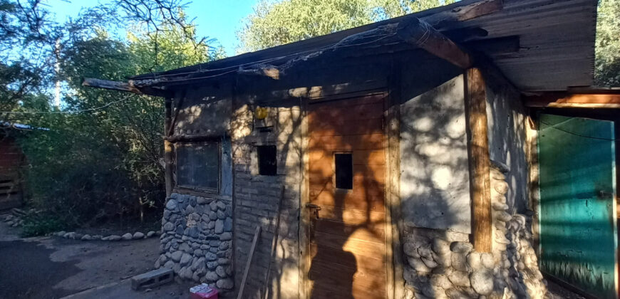 1000m2 CON DOS CONSTRUCCIONES EN ADOBE Y LADRILLO- LAS VERTIENTES