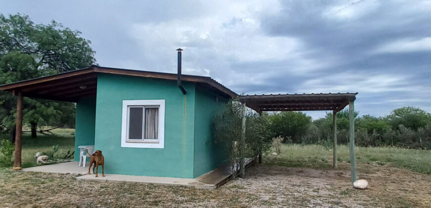 CASA DE UN DORMITORIO CAMINO AL DIQUE CRUZ DEL EJE