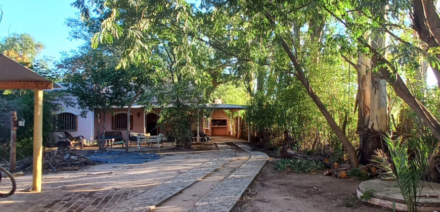 CHALET EN PLENO CENTRO + DEPARTAMENTO DE UN DORMITORIO