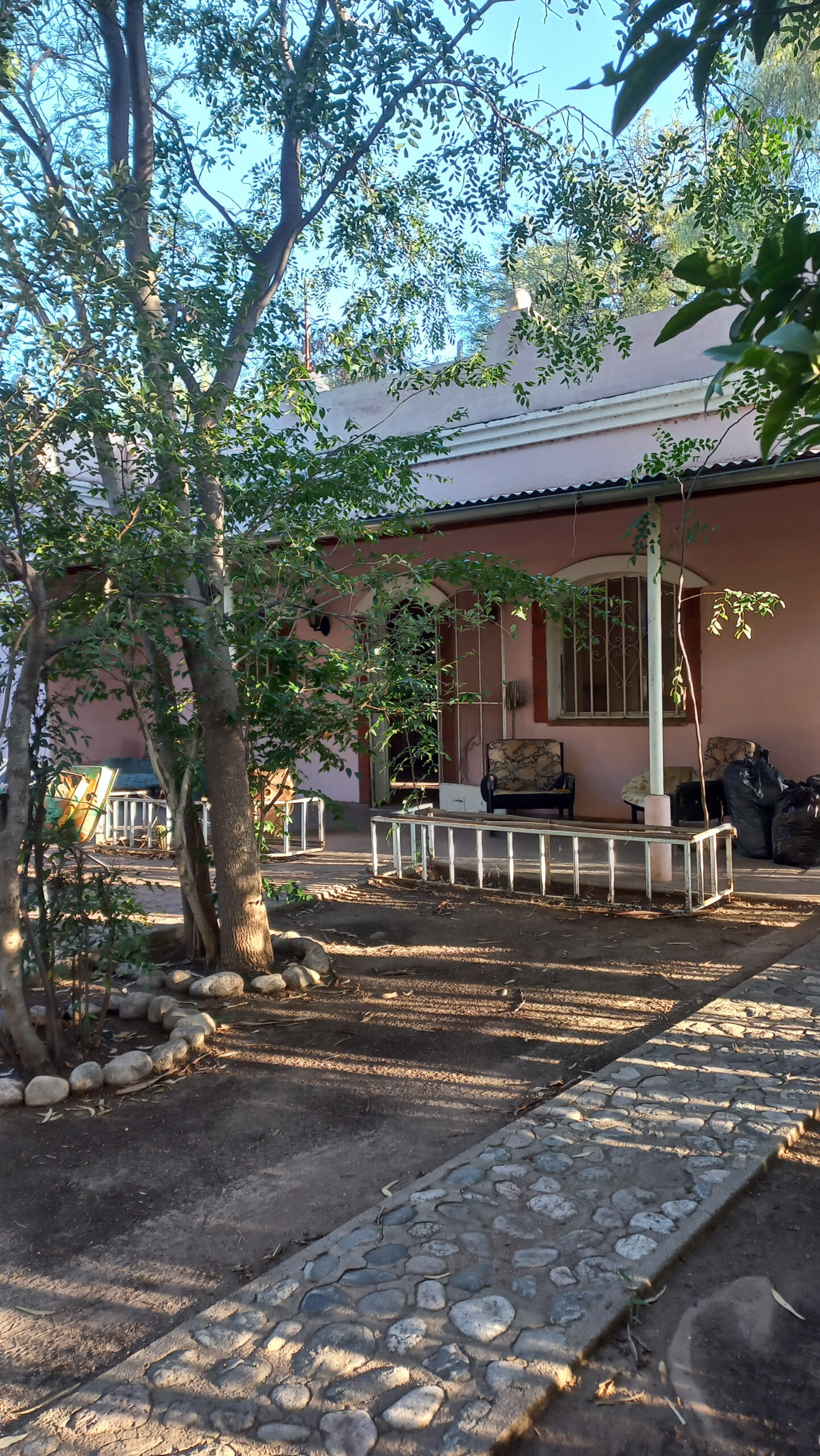 CHALET EN PLENO CENTRO + DEPARTAMENTO DE UN DORMITORIO