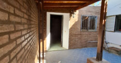 CASA CON 3 DORMITORIOS + AMPLIO GALPON