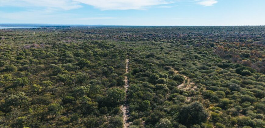 ECOLOTE EN LA RIVERA DE LA ESTANCIA LA SOÑADA-1320m2