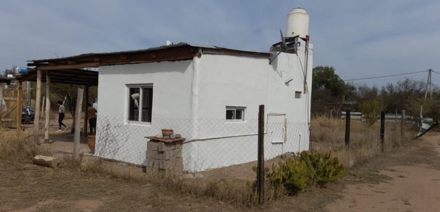 SE VENDE CASA DE UN DORMITORIO EN SAN MARCOS SIERRAS- TERRENO DE 800m2