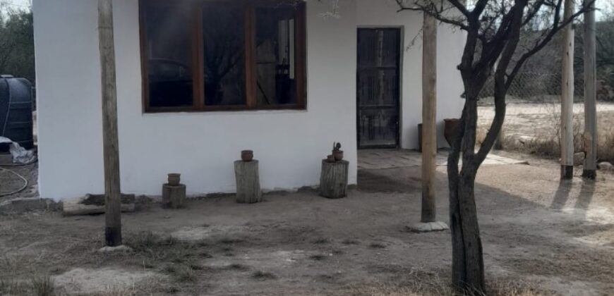 SE VENDE CASA DE UN DORMITORIO EN SAN MARCOS SIERRAS- TERRENO DE 800m2