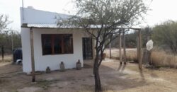 SE VENDE CASA DE UN DORMITORIO EN SAN MARCOS SIERRAS- TERRENO DE 800m2