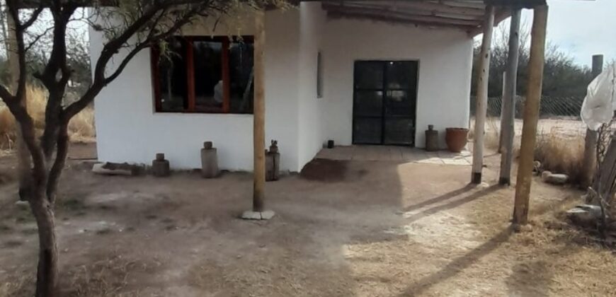 SE VENDE CASA DE UN DORMITORIO EN SAN MARCOS SIERRAS- TERRENO DE 800m2