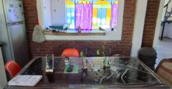 SE VENDE CASA DE DOS PISOS, HERMOSA VISTA A LOS CERROS. BUENA UBICACION