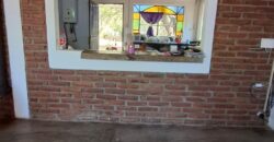 SE VENDE CASA DE DOS PISOS, HERMOSA VISTA A LOS CERROS. BUENA UBICACION