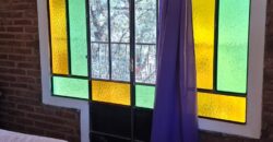 SE VENDE CASA DE DOS PISOS, HERMOSA VISTA A LOS CERROS. BUENA UBICACION