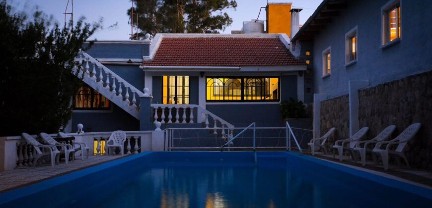 SE VENDE GRAN HOTEL EN SAN MARCOS SIERRAS- OPORTUNIDAD UNICA!