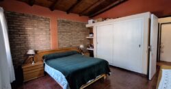 SE ALQUILA HERMOSA CASA DE DOS DORMITORIOS- SAN MARCOS SIERRAS