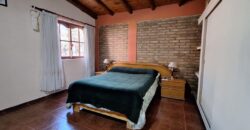 SE ALQUILA HERMOSA CASA DE DOS DORMITORIOS- SAN MARCOS SIERRAS