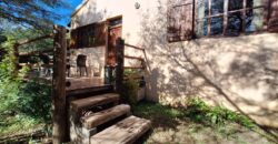 SE ALQUILA HERMOSA CASA DE DOS DORMITORIOS- SAN MARCOS SIERRAS