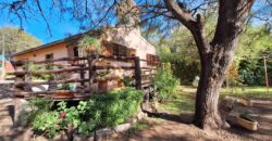 SE ALQUILA HERMOSA CASA DE DOS DORMITORIOS- SAN MARCOS SIERRAS