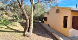 SE ALQUILA HERMOSA CASA DE DOS DORMITORIOS- SAN MARCOS SIERRAS