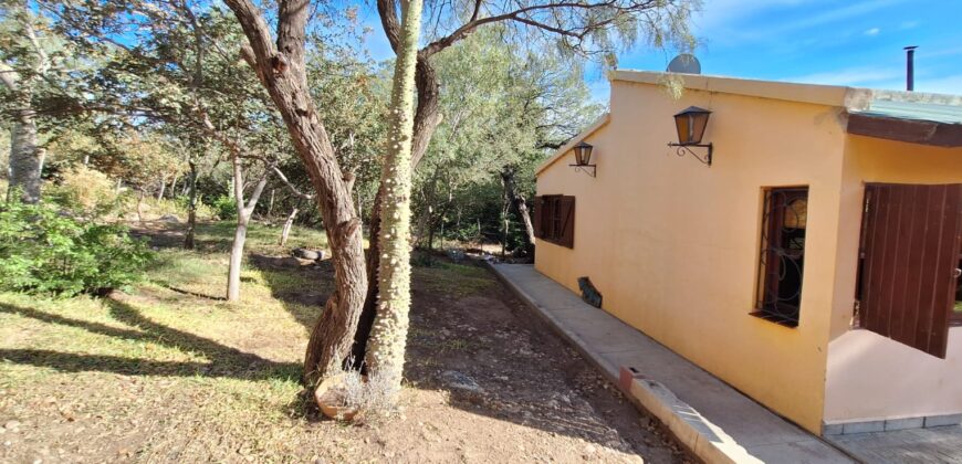 SE ALQUILA HERMOSA CASA DE DOS DORMITORIOS- SAN MARCOS SIERRAS