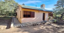 SE ALQUILA HERMOSA CASA DE DOS DORMITORIOS- SAN MARCOS SIERRAS