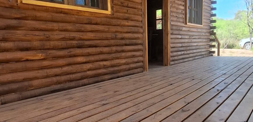 SE ALQUILA ESTA HERMOSA CASA DE TRONCO- CONTRATO POR 1 AÑO