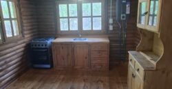 SE ALQUILA ESTA HERMOSA CASA DE TRONCO- CONTRATO POR 1 AÑO