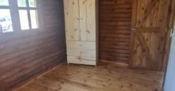 SE ALQUILA ESTA HERMOSA CASA DE TRONCO- CONTRATO POR 1 AÑO