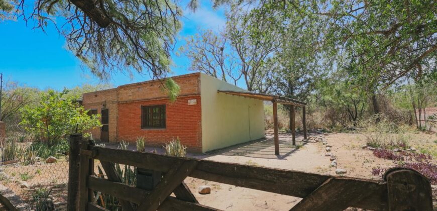 CASA DE DOS DORMITORIOS A UNA CUADRA DEL RIO SAN MARCOS- CALLE EL ZORZAL