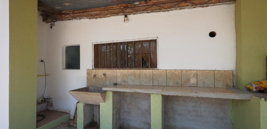 CASA DE DOS DORMITORIOS A UNA CUADRA DEL RIO SAN MARCOS- CALLE EL ZORZAL